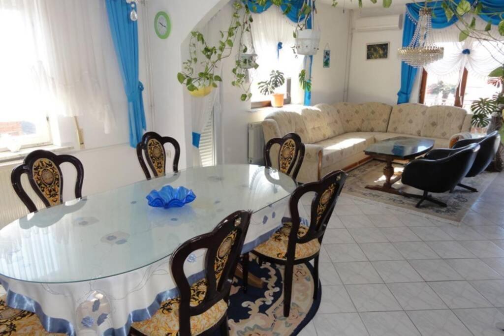 Apartment Croatia Borik Big Family View Og3